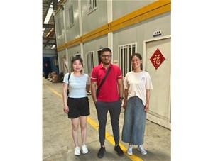 歡迎東南亞客戶來(lái)樂(lè)發(fā)工廠考察試機(jī)！